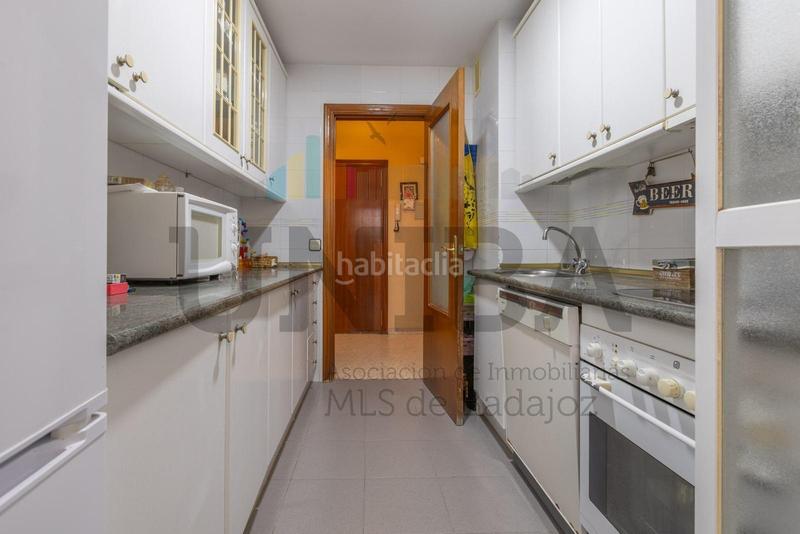 Foto 91878e7a-3f45-4ac3-b51a-254e54ad1075. Pis amb aparcament a San Roque - Ronda Norte Badajoz