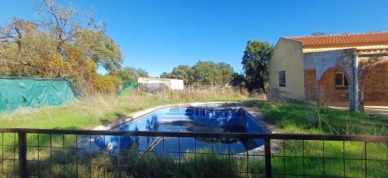 Foto b61a8d51-3058-4308-ad78-3d80e784381a. Casa a botoa 31 a pedanías de Badajoz Badajoz
