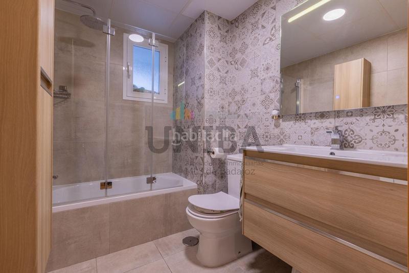 Foto 181e14db-e87e-4c49-b4b3-41315c062ee0. Appartamento con riscaldamento parcheggio piscina in Badajoz