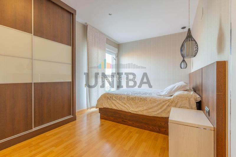 Foto e908efcd-6fe9-4106-9334-ad1943bc604e. Appartamento con riscaldamento parcheggio piscina in Badajoz