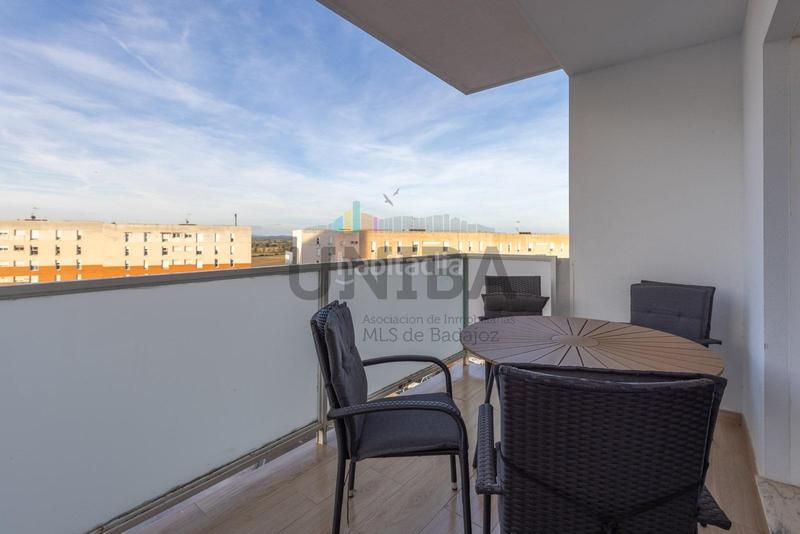 Foto f624701a-676b-4378-ba94-ce6c0858c546. Appartamento con riscaldamento parcheggio piscina in Badajoz