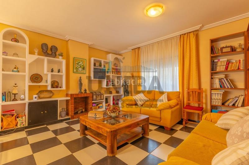 Foto 1767f9b1-baba-4c76-b586-94770d49616d. Casa a Pardaleras Badajoz