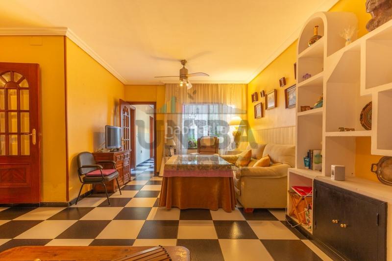 Foto 71b8446e-0142-424c-95af-376734b87add. Casa a Pardaleras Badajoz