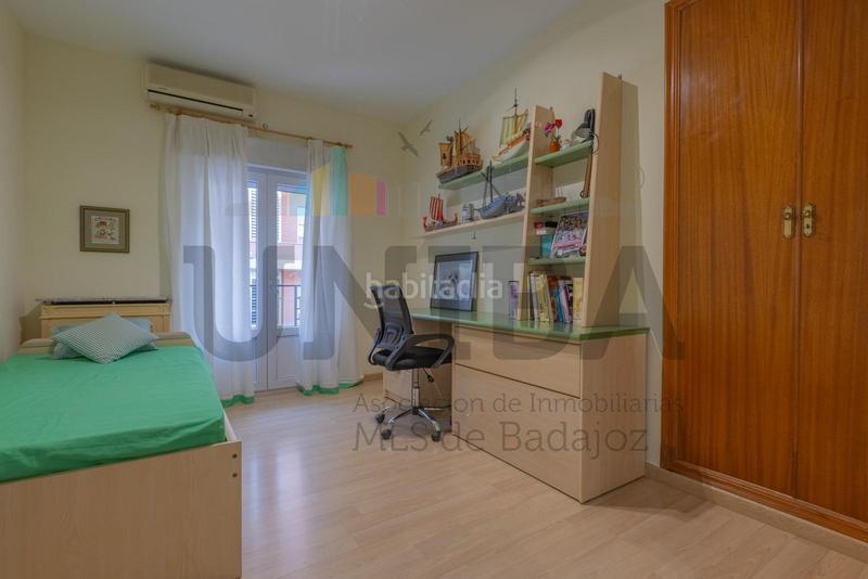 Foto 14674468-5341-4769-b733-14791c1bd5f1. Pis amb calefacció aparcament a Santa Marina Badajoz