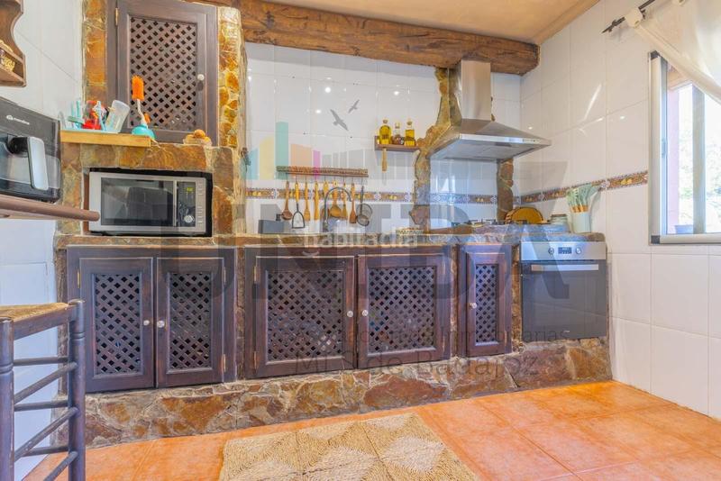 Foto 2c9fce58-fd2b-4d0b-8171-d95eda0f02f9. Chalet avec parking piscine dans pedanías de Badajoz Badajoz