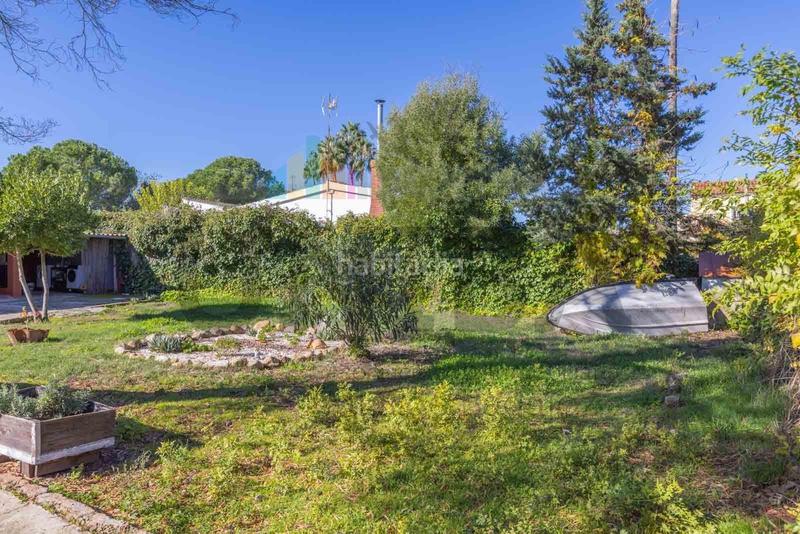 Foto a0139b22-aa8d-4eea-848f-bb8e9cb0a0bf. Chalet avec parking piscine dans pedanías de Badajoz Badajoz