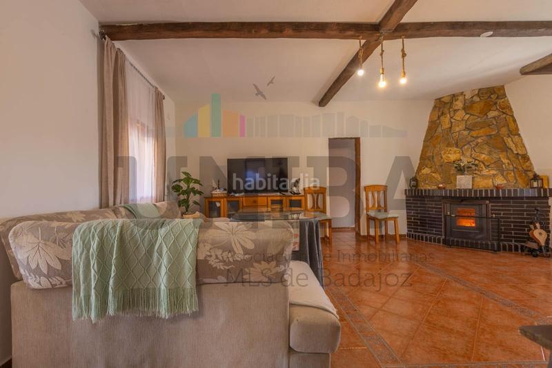 Foto de9afd58-a937-4f55-ab62-e03a3050f49b. Chalet avec parking piscine dans pedanías de Badajoz Badajoz