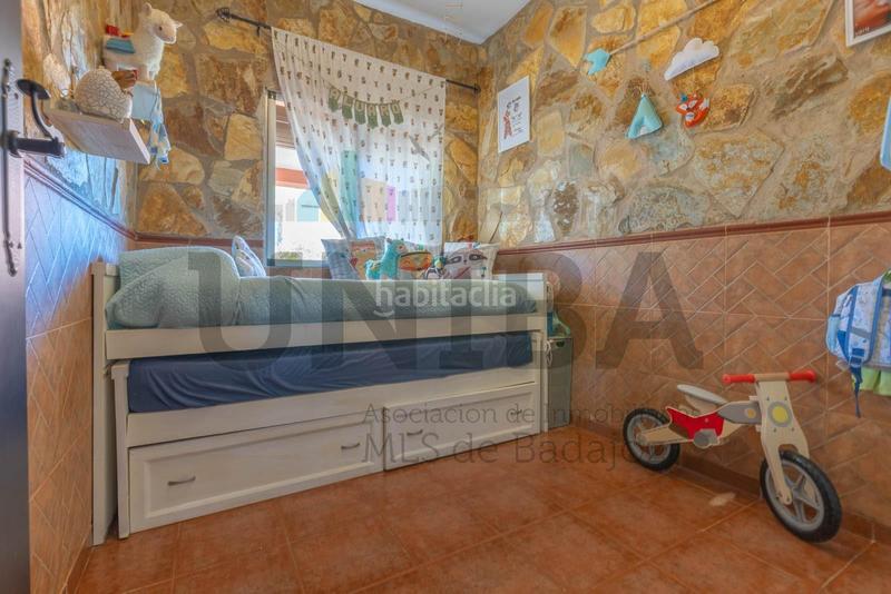 Foto e67f71c5-f741-4947-bcad-74f77d0cfac5. Chalet with parking pool in pedanías de Badajoz Badajoz