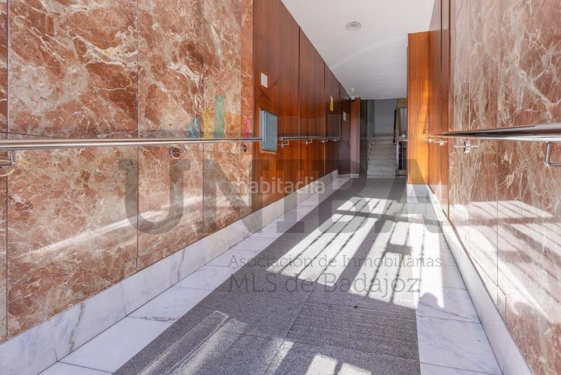 Foto 27c1d762-9a2a-48b9-9fa8-32a6ee29741d. Pis a La Estación Badajoz