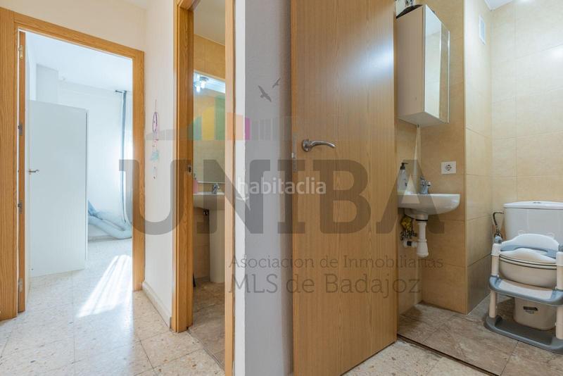 Foto 7a8b8871-06a1-4a85-b8b8-bf6d6a0d3316. Pis a La Estación Badajoz