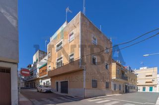 Parking coche  Calle mostoles. Amplia cochera en antonio dominguez