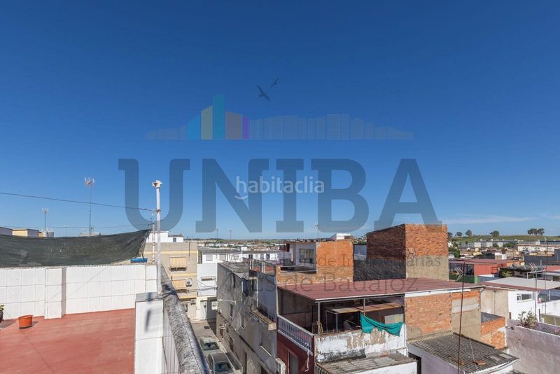 Foto a65f44fc-2cad-40ba-8040-e1dece34a010. Pis amb aparcament a Ciudad Jardín Badajoz