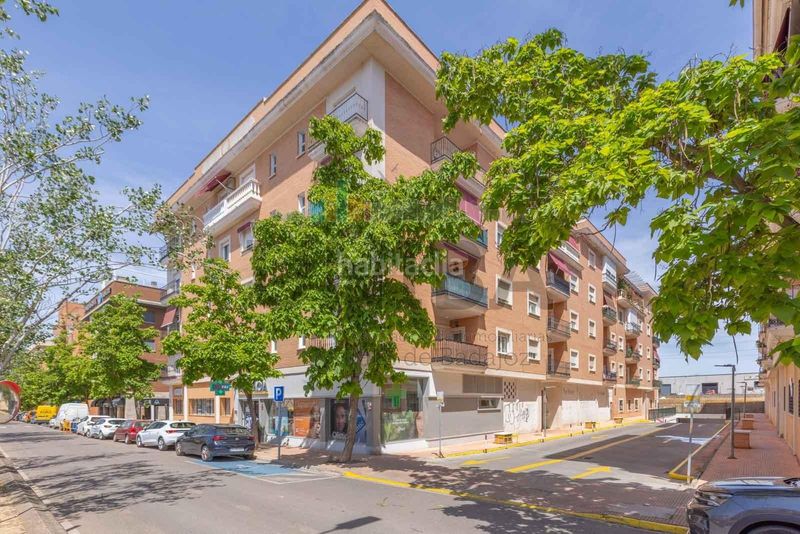Foto 0a3b91f5-c80b-438f-912d-c1f0557787ab. Àtic amb calefacció aparcament a Avenida Elvas Badajoz