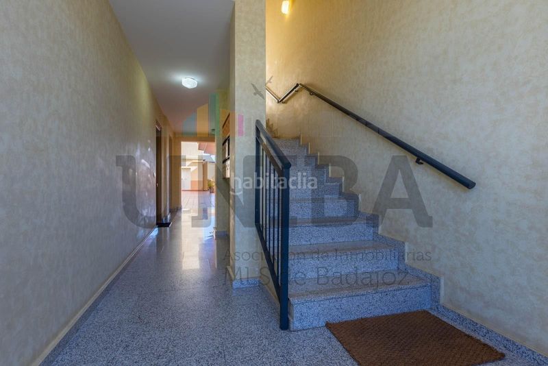 Foto 12a300ba-ac8e-4a4f-8d70-cc53b28e5df9. Àtic amb calefacció aparcament a Maria Auxiliadora - Barriada de Llera Badajoz