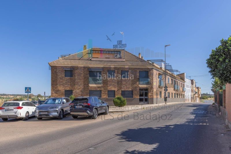 Foto 3b012356-95ce-4b96-8835-b363ae8e4822. Àtic amb calefacció aparcament a Maria Auxiliadora - Barriada de Llera Badajoz