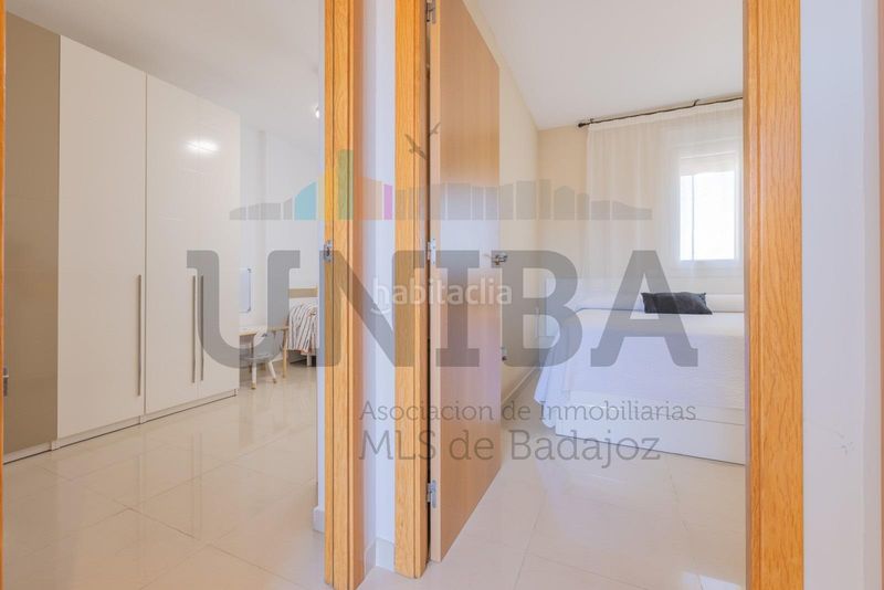 Foto d16bef12-e742-4344-8e2a-8e55687a081e. Àtic amb calefacció aparcament a Maria Auxiliadora - Barriada de Llera Badajoz