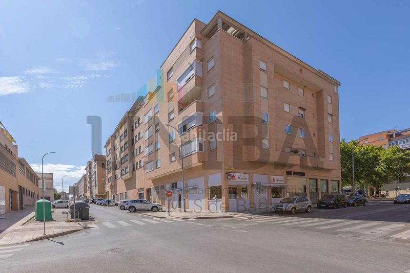 Foto 72f944fd-c741-47e5-a5c7-b8d01b671ef8. Umzug geschäftsraum in Maria Auxiliadora - Barriada de Llera Badajoz