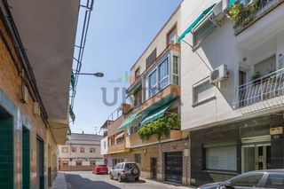 Flat in Ciudad Jardín. Estupendo piso reformado en antonio dominguez