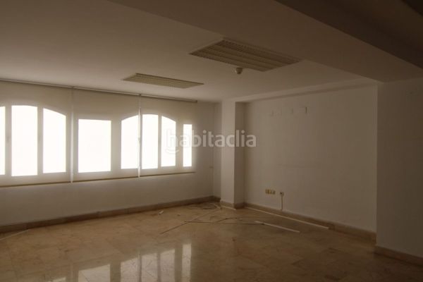 Foto e89543d9-3582-4faa-9cba-659cd6052fbf. Ufficio in Casco Antiguo Badajoz