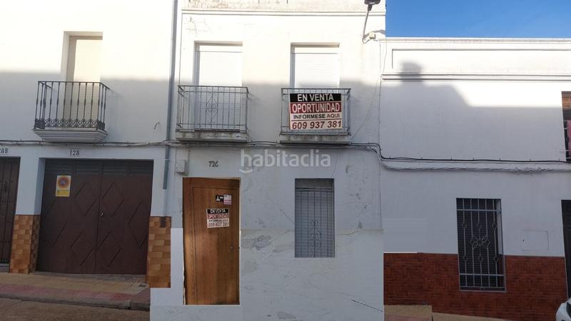 Foto c3df92e4-6017-460d-a89d-6b86fa2dfb60. Casa a Azuaga