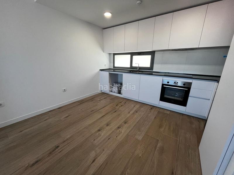 Foto 3a35b98e-a2b3-4aa2-9e03-0df99ce1737c. Lloguer apartament amb calefacció aparcament a Maria Auxiliadora - Barriada de Llera Badajoz