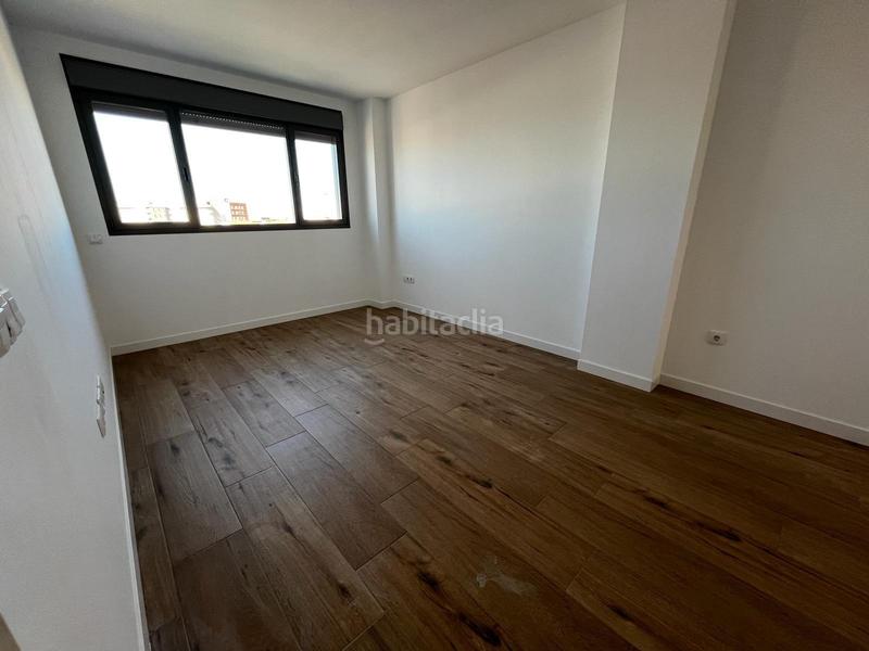 Foto 4b55271d-c3fe-4d3d-8bc4-3c12aa8cd26c. Lloguer apartament amb calefacció aparcament a Maria Auxiliadora - Barriada de Llera Badajoz