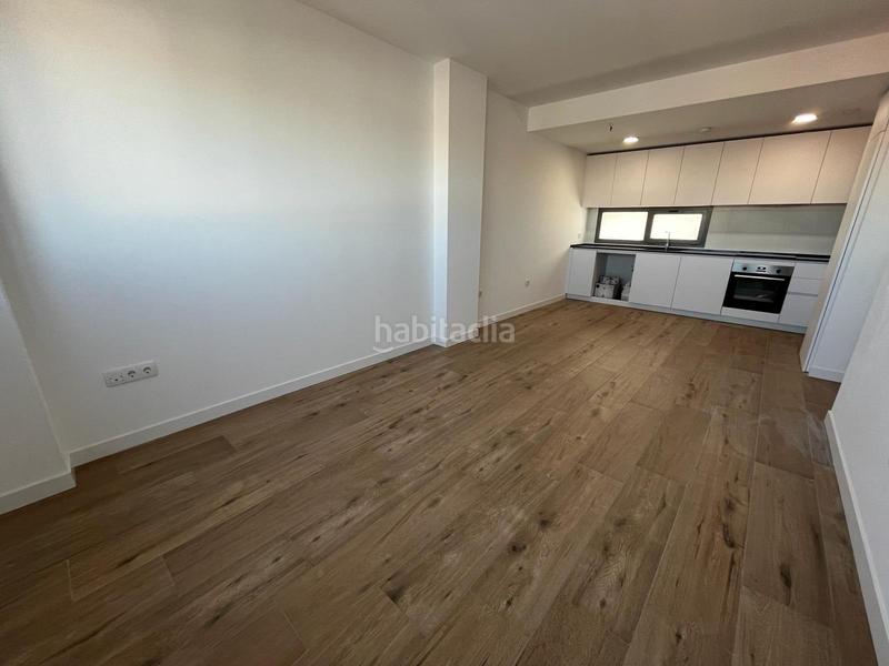 Foto 646442d2-b831-489d-bfd0-c783ddd5a9c8. Lloguer apartament amb calefacció aparcament a Maria Auxiliadora - Barriada de Llera Badajoz