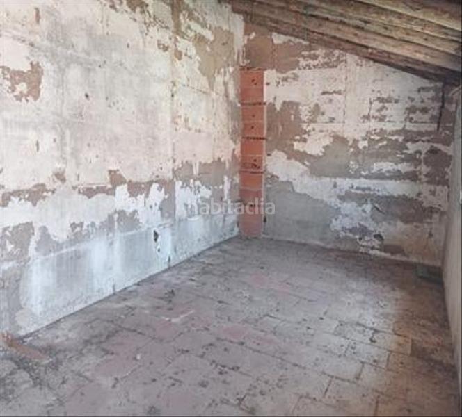 Foto 00eee782-ffa3-462c-bfe1-b4deabd10ded. Casa in calle colon 16 in Santos de Maimona (Los)