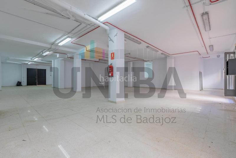 Foto 0b0c20f8-db72-4a99-9f30-e8d17ee70a59. Local comercial a Centro Cáceres