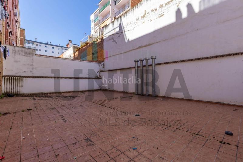Foto 5cbf3930-dba4-48ef-8527-aa4366670a87. Local comercial a Centro Cáceres