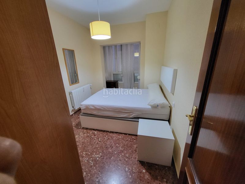 Foto e5c25ee2-1e54-43ea-adc3-3344f41f11ab. Pis amb calefacció aparcament a Santa Marina Badajoz