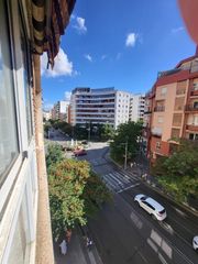 Location Appartement à Santa Marina. Piso en alquiler solo con cocina amueblada y con plaza de garaje