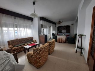 Miete Etagenwohnung in Santa Marina