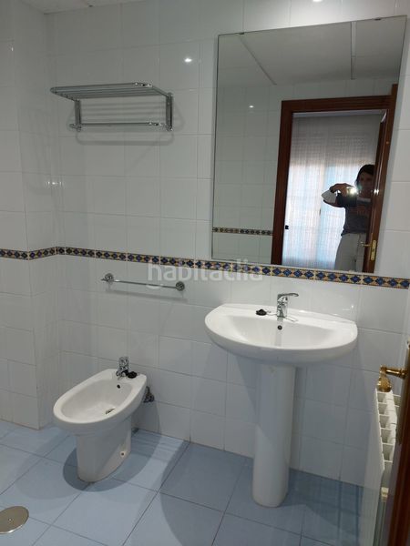 Foto 024c3376-1399-4249-ab86-7a9f3e6c072b. Rent duplex with heating parking in Avenida Elvas Badajoz
