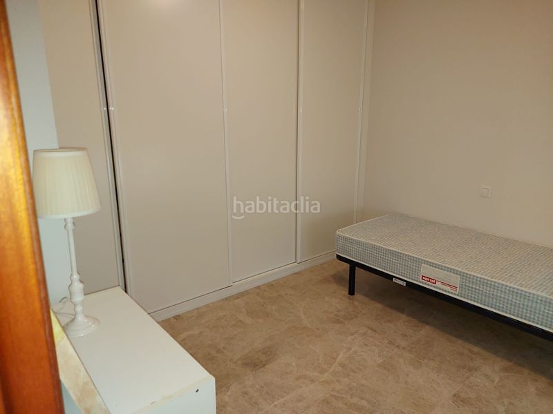 Foto 06d3949d-d821-4490-b6d9-d1c66b83e183. Rent duplex with heating parking in Avenida Elvas Badajoz