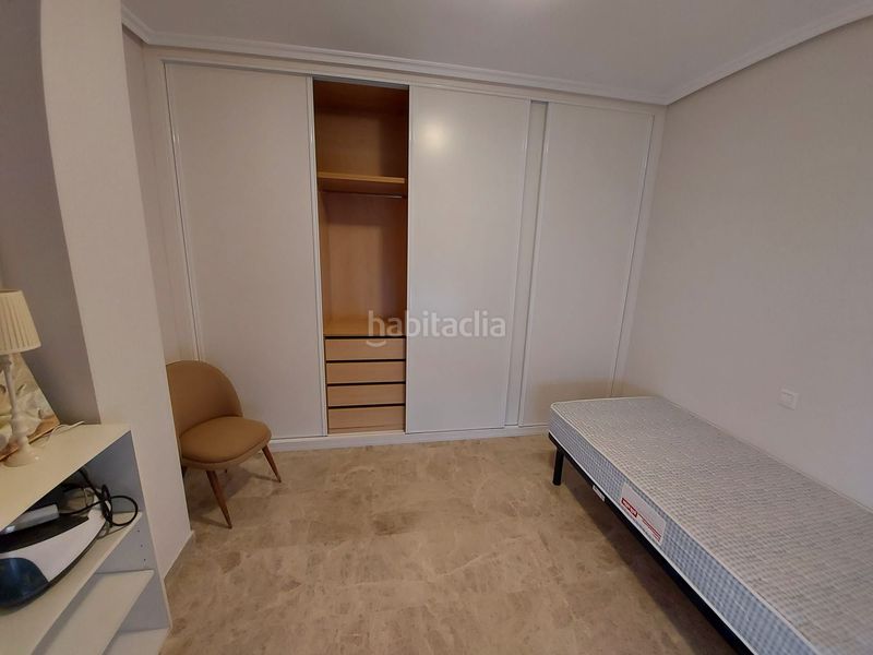 Foto 7e96b11d-3ee9-4c09-beb8-d74e8f76d782. Rent duplex with heating parking in Avenida Elvas Badajoz