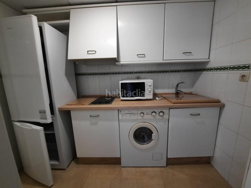 Foto af53da9c-186e-4fdf-a015-314eae56da9b. Alquiler apartamento  en alquiler solo con cocina amueblada en Badajoz
