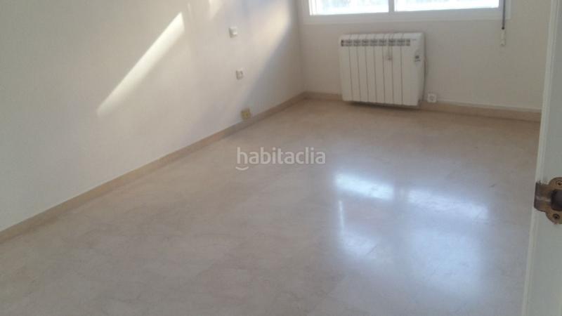 Foto cdb991bf-65dd-43c2-abfe-f630a6030479. Alquiler apartamento  en alquiler solo con cocina amueblada en Badajoz