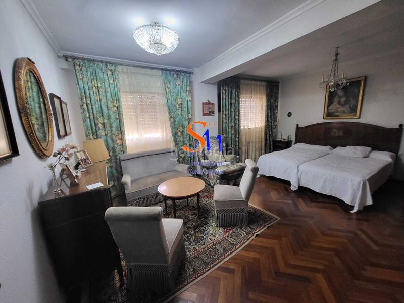 Foto 2255b3e0-d4d6-4717-9f25-57d0bcee2682. Flat with heating in Casco Antiguo Badajoz