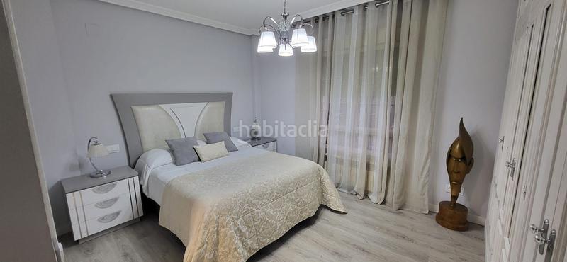 Foto a63a0ca2-ea76-4d49-a038-71c288481e57. Chalet with heating parking pool in Carretera de Sevilla - Los Montitos Badajoz