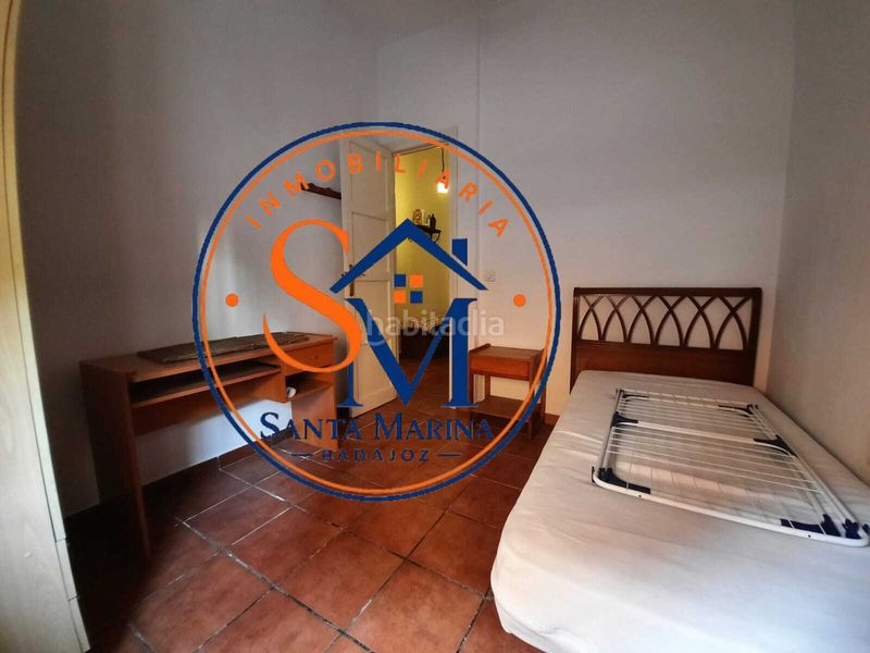 Foto b72545db-e24c-4a99-83e1-3147276ff807. Piso en Santa Marina Badajoz