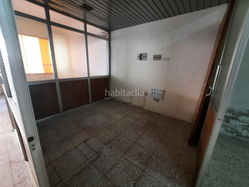 Foto dd12aa09-8a0e-46b4-82f2-01697d561dae. Local comercial en Casco Antiguo Badajoz