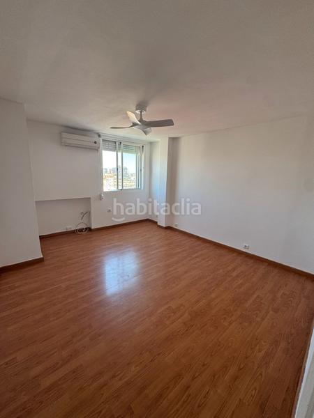 Foto 8ca19268-acff-4b0b-8c72-b9ae6ce72517. Lloguer apartament a avenida Santa Marina 33a a Santa Marina Badajoz