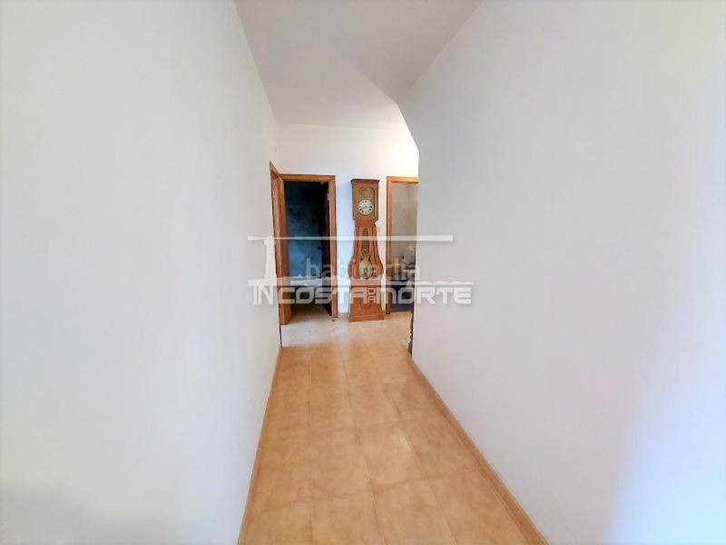 Foto ccfe524e-86e2-47ad-8308-547a31acbe35. Casa amb aparcament a Muxía