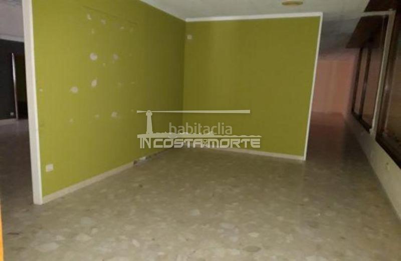 Foto 8c02c7a7-4fd5-4279-9b60-bfab033841cb. Geschäftsraum in Cee