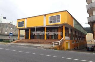Local Comercial a Cee