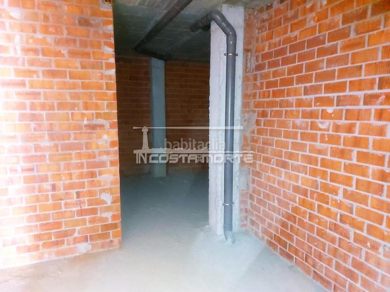 Foto b84182be-0f17-4fb0-8b61-b736ed174f6c. Geschäftsraum in Cee