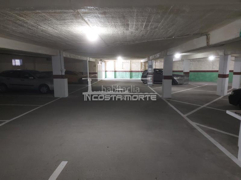 Foto 11d3d923-632d-4c5a-b1e6-2c5b1b523d57. Aparcament cotxe a Cee