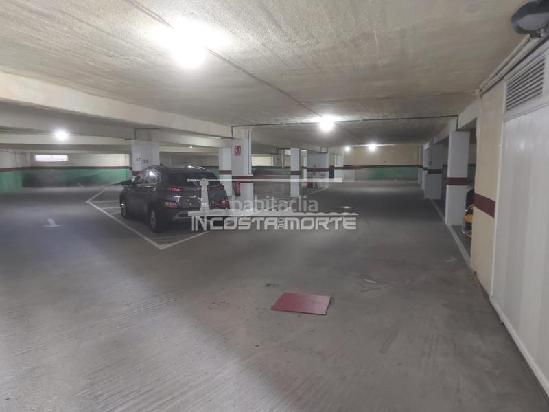 Foto 775512a0-26a1-418c-a65d-1671907e7163. Parking coche en Cee