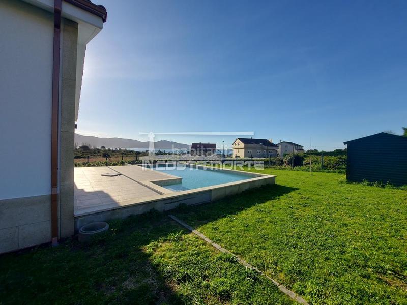 Foto 2735f13a-e739-4017-9218-0fae38997b48. Xalet amb calefacció aparcament piscina a Carnota